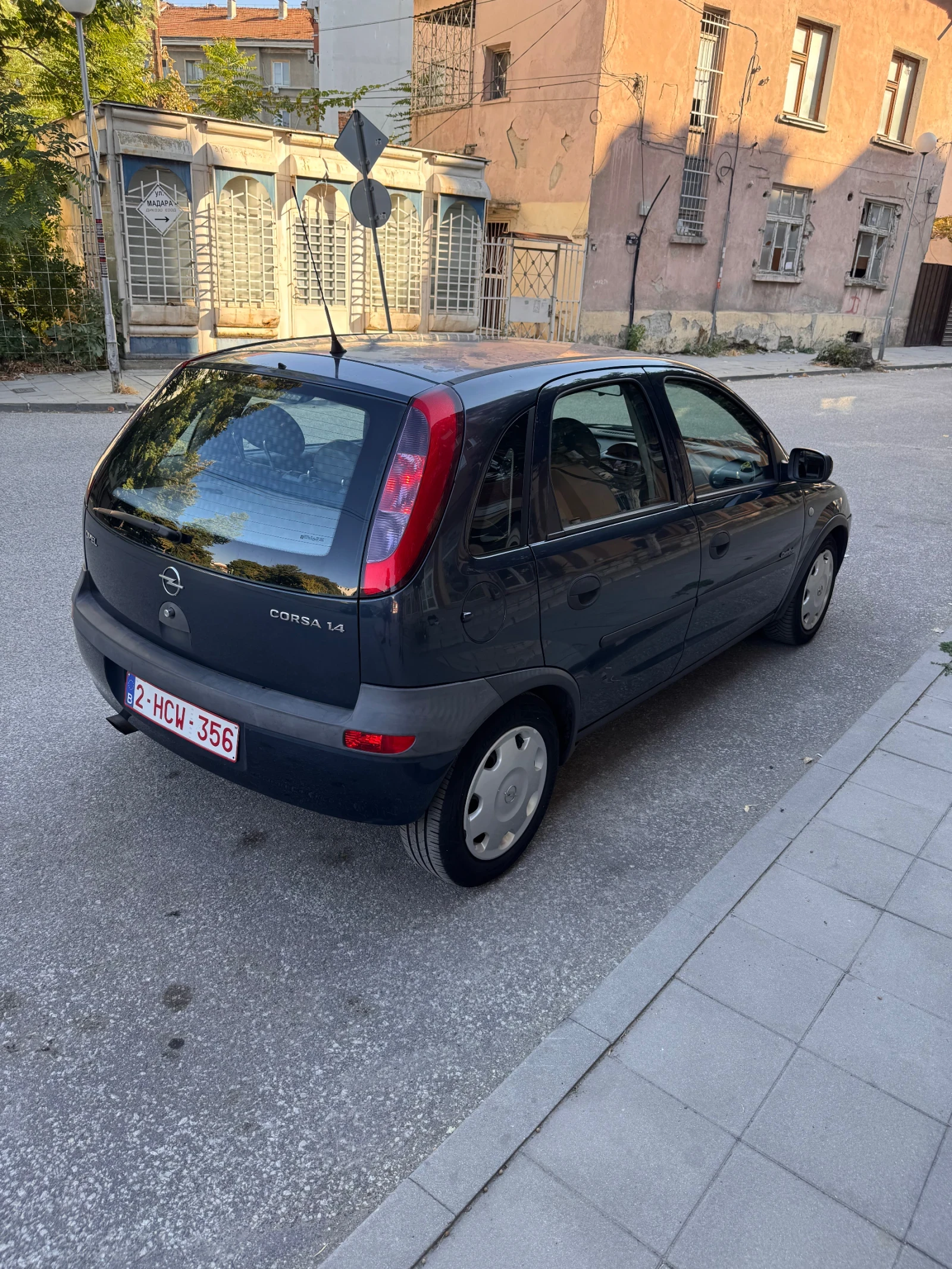 Opel Corsa, снимка 3 - Автомобили и джипове - 56156104