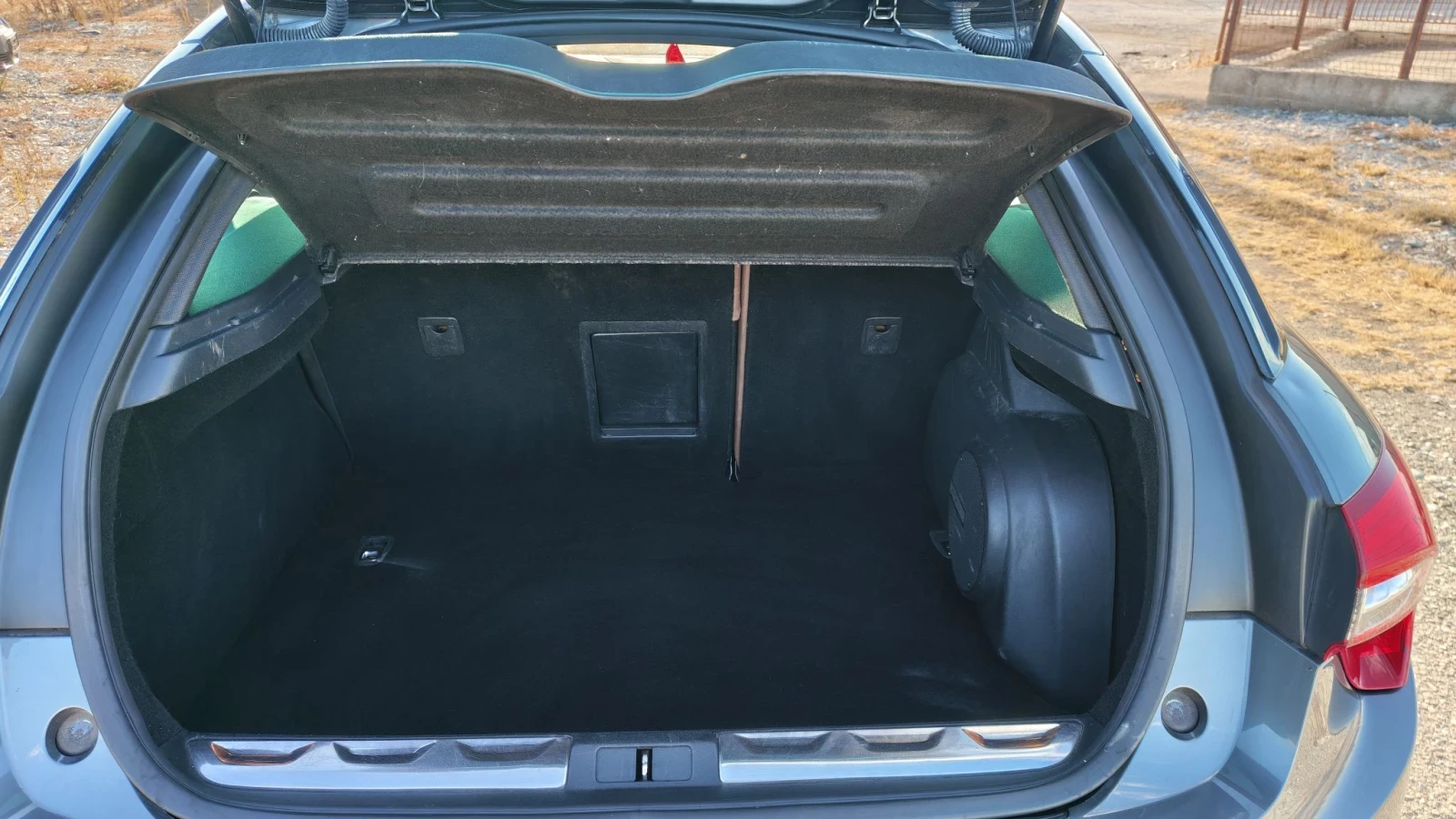 Citroen DS5 2.0 HDI - 163 kc, снимка 9 - Автомобили и джипове - 56214917