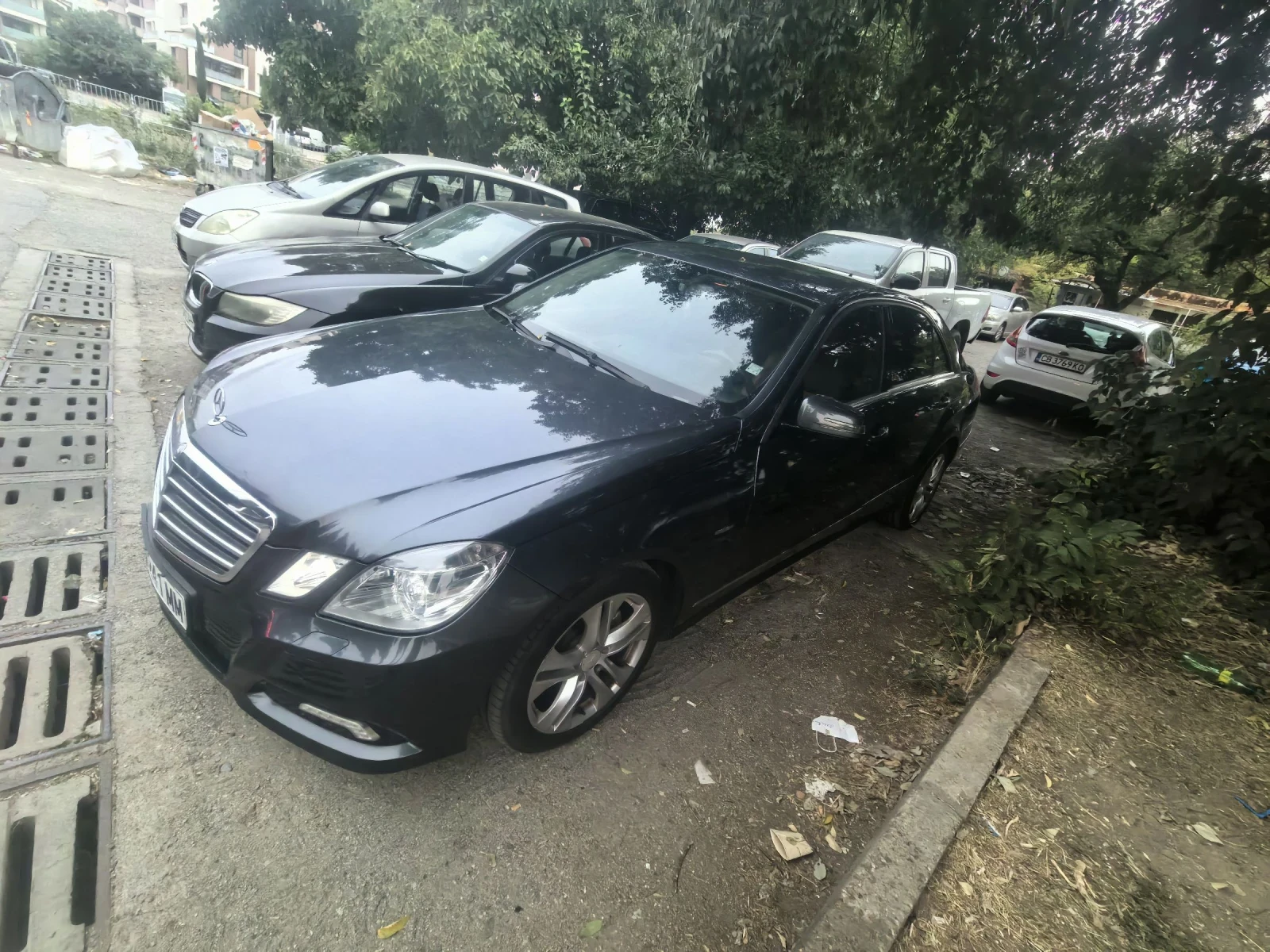 Mercedes-Benz E 220 2.2, снимка 2 - Автомобили и джипове - 56234321