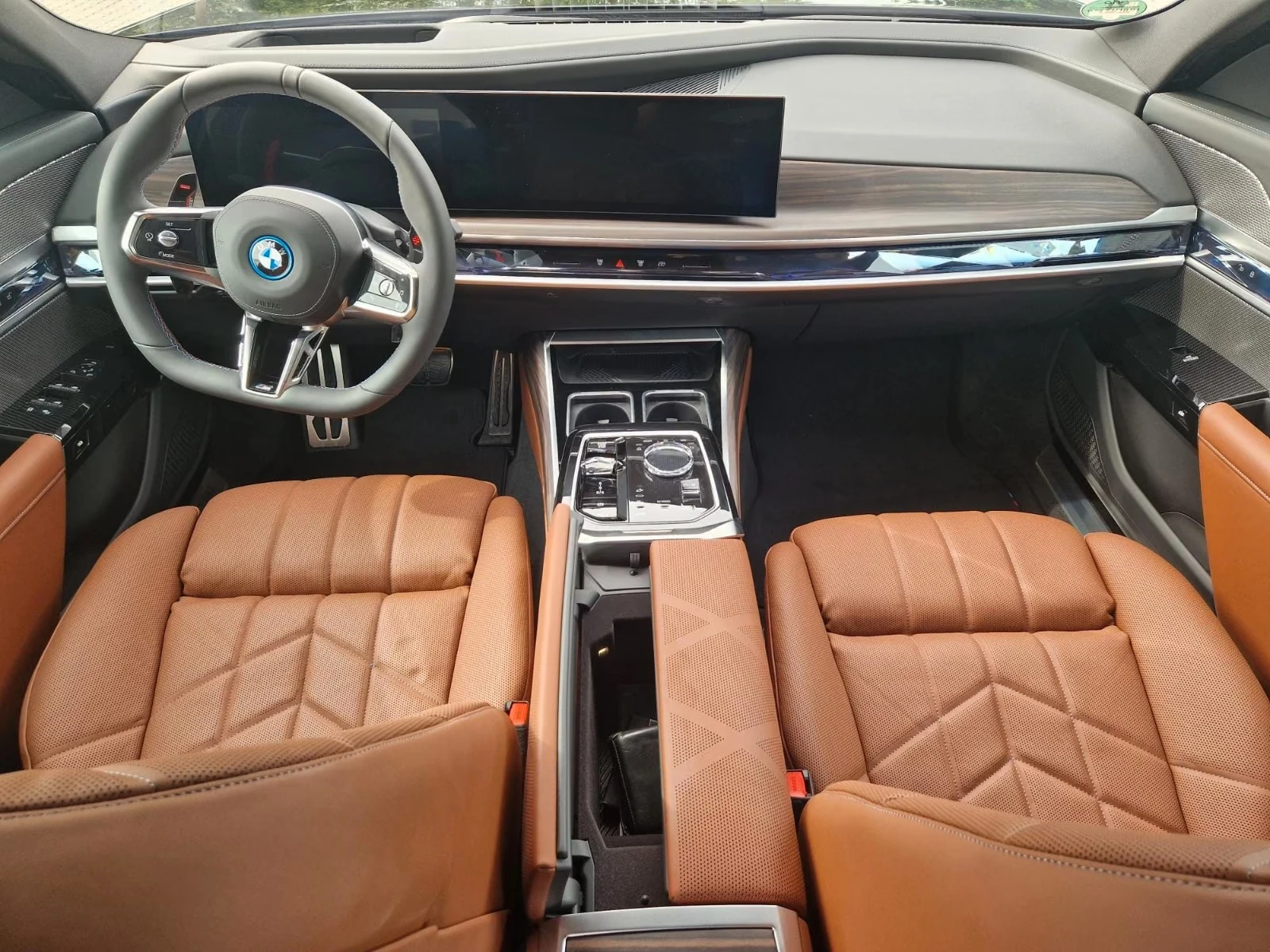 BMW 760 e/xDrive/M-SPORT PRO/SKY-LOUNGE/360/ICONIC GLOW/ | Mobile.bg � ����������� 8