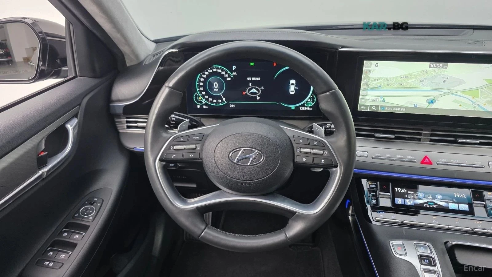 Hyundai Grandeur, снимка 13 - Автомобили и джипове - 56689330