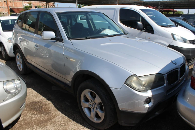 BMW X3 2.0TDI , снимка 11 - Автомобили и джипове - 47403491