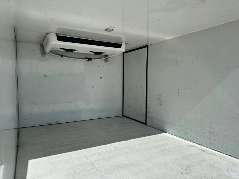 Toyota Hilux / ХЛАДИЛЕН / -25 C + 5 C /, снимка 10 - Автомобили и джипове - 50371496