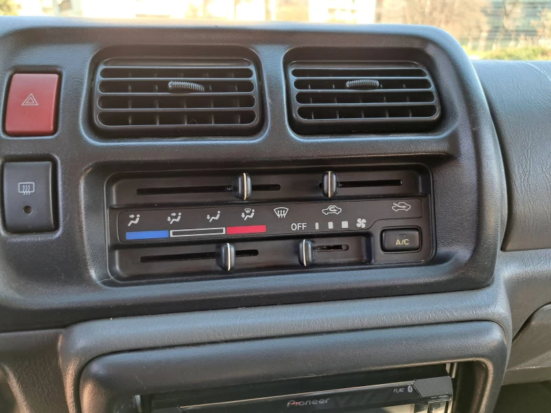 Suzuki Jimny, снимка 16 - Автомобили и джипове - 52280124