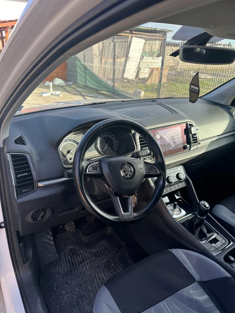 Skoda Karoq, снимка 4 - Автомобили и джипове - 53087269