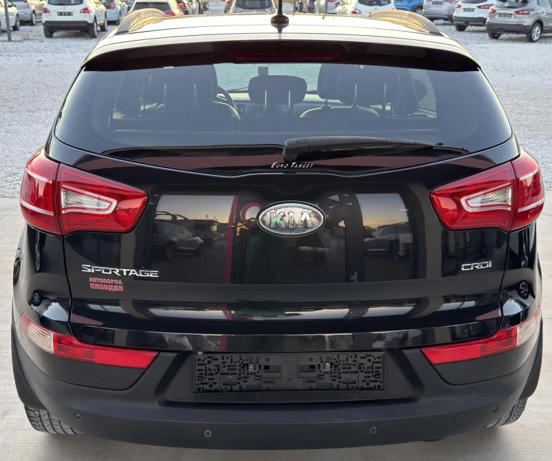 Kia Sportage 2.0CRDI, снимка 6 - Автомобили и джипове - 53108324
