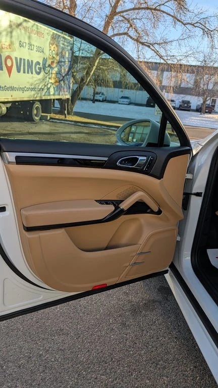 Porsche Cayenne * S* БЕЗ ЗАБЕЛЕЖКИ* ОБДУХВАНЕ* ПАНОРАМА* ДВА КЛЮЧА, снимка 12 - Автомобили и джипове - 53398300