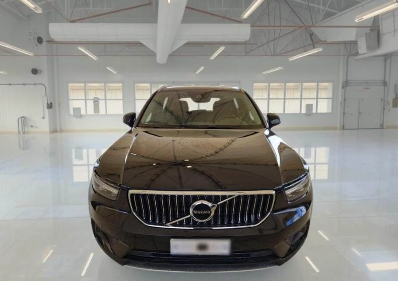 Volvo XC40 1.5 T4 Plug-In Hybrid, снимка 3 - Автомобили и джипове - 53861050