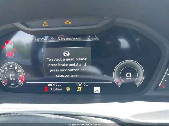 Audi Q3 S LINE PREMIUM PLUS| TOUCHSCREEN| 360| КОЖЕН САЛОН, снимка 7 - Автомобили и джипове - 54928943
