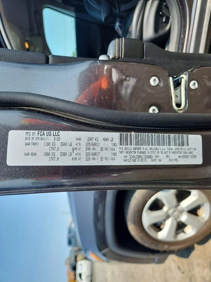 Jeep Compass 2.4l Latitude, снимка 12 - Автомобили и джипове - 56418271