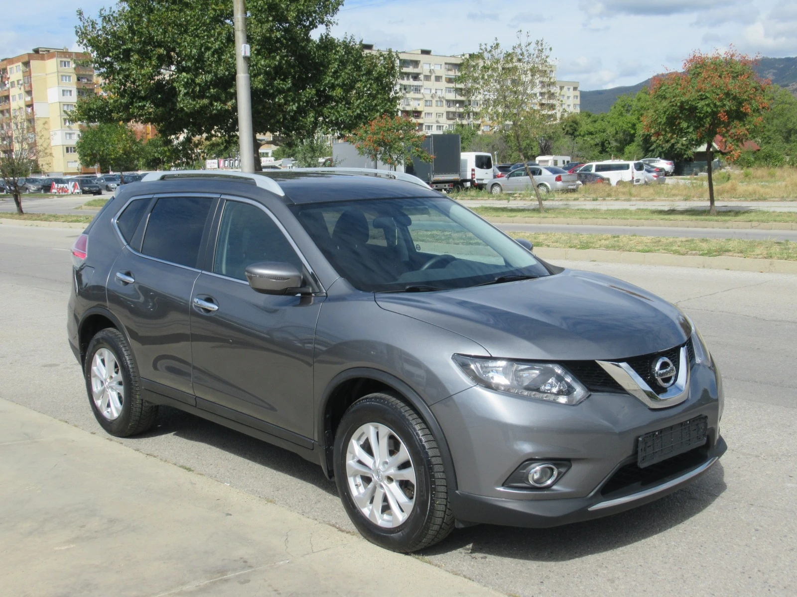 Nissan Rogue 2.5i SV 172ps - изображение 7