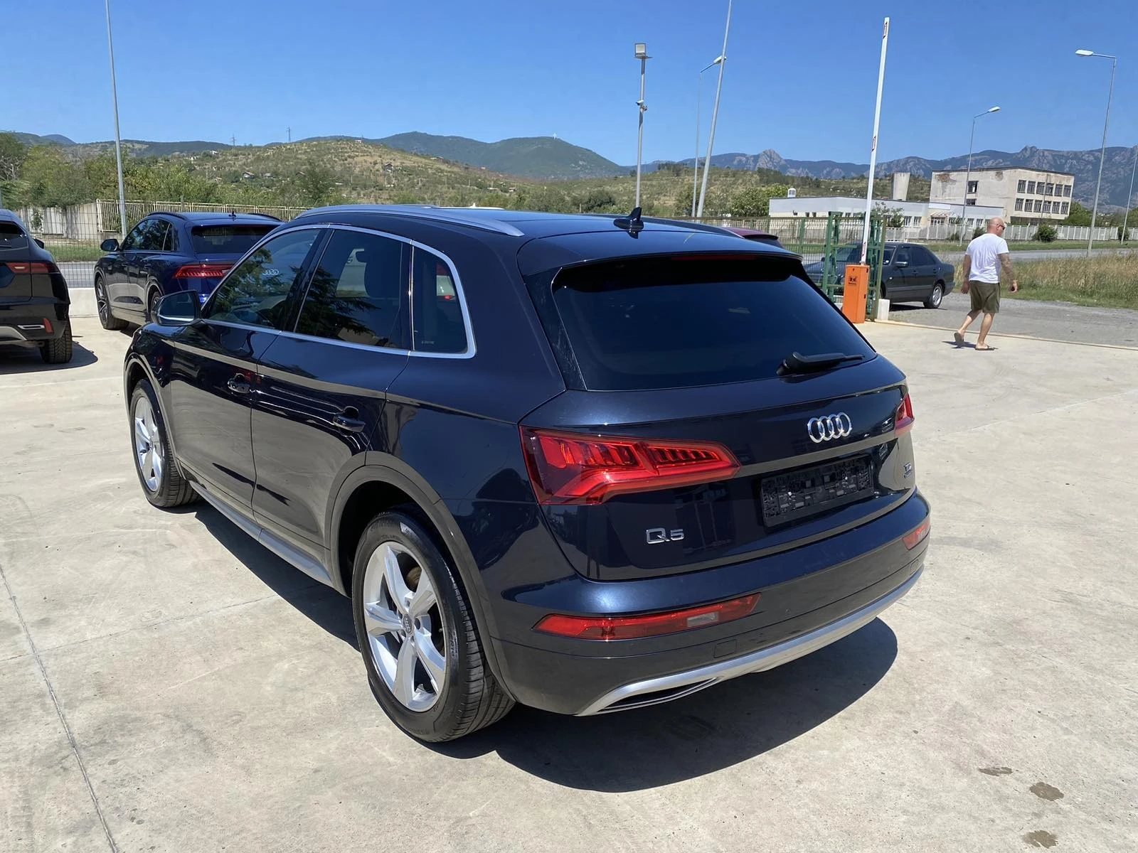 Audi Q5 4.0TDI 190ps quattro AVTOMAT NAVI KOJA - изображение 3