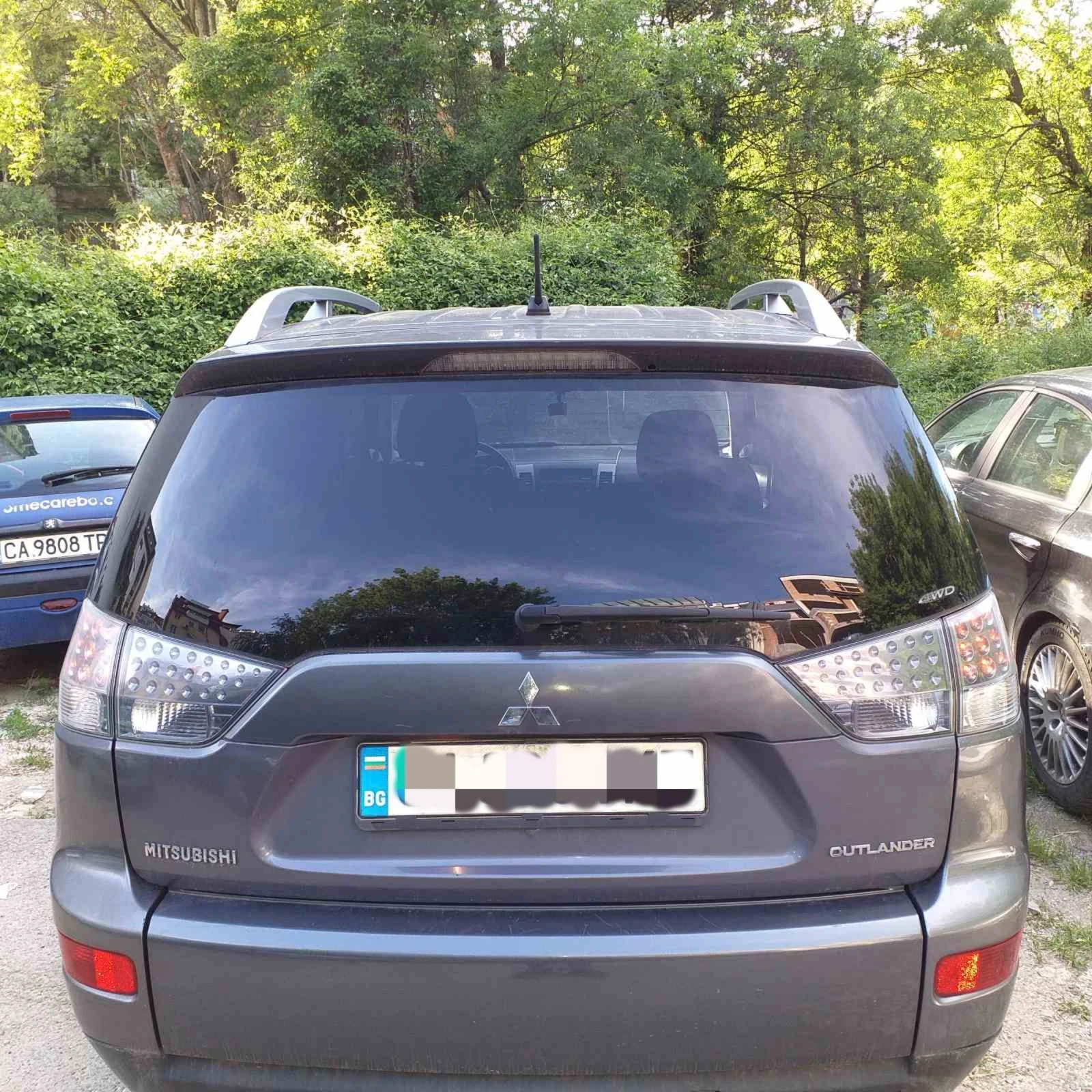 Mitsubishi Outlander 2.0TDI 4Х4 - изображение 3