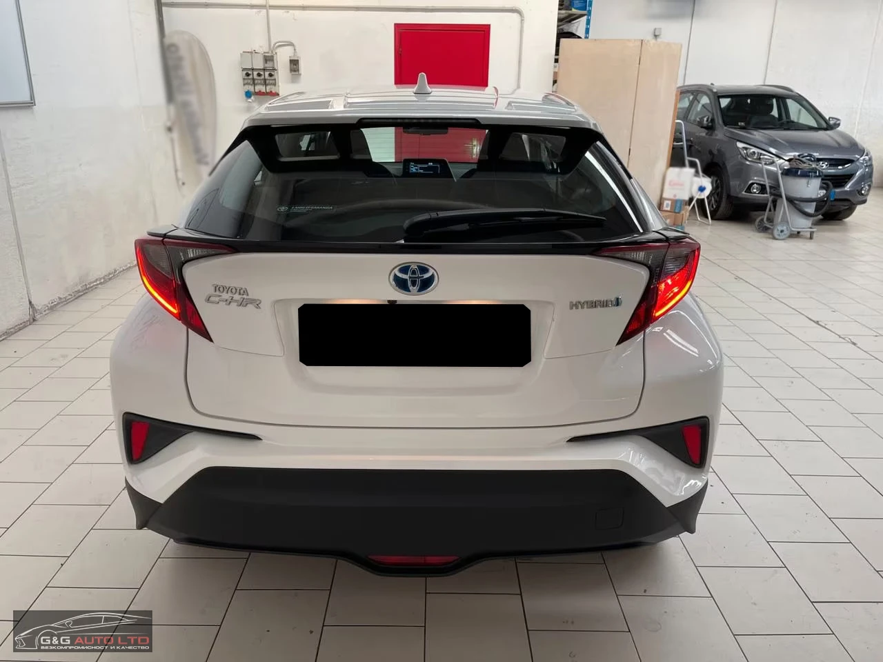 Toyota C-HR 1.8h/BLACK-ACTIVE/140HP/DAB/CARPLAY/LED/808f - изображение 7