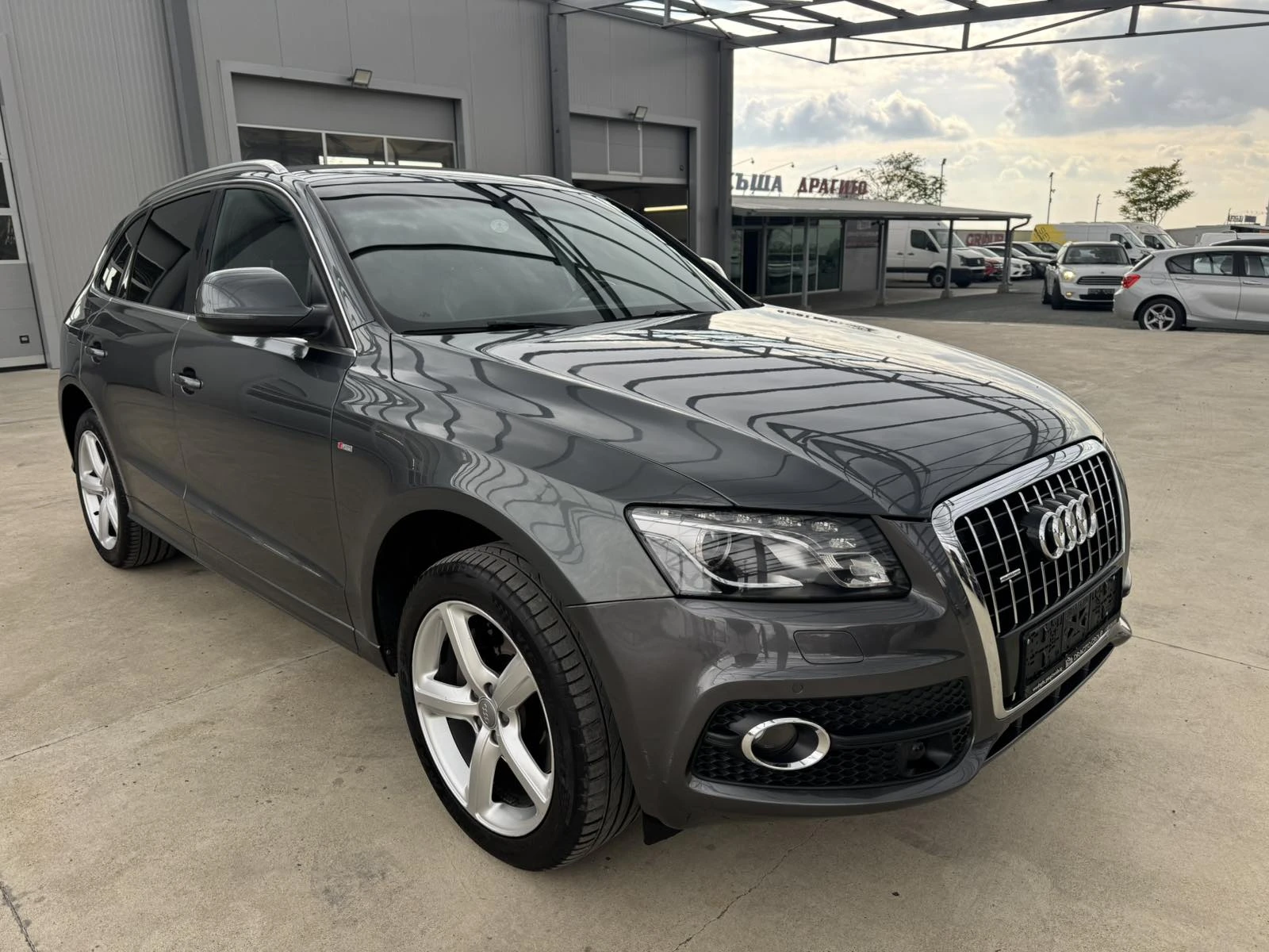 Audi Q5 3.0* 239ps* 3xS line* Distr* quattro* КОЖА* НАВИ*  - изображение 7