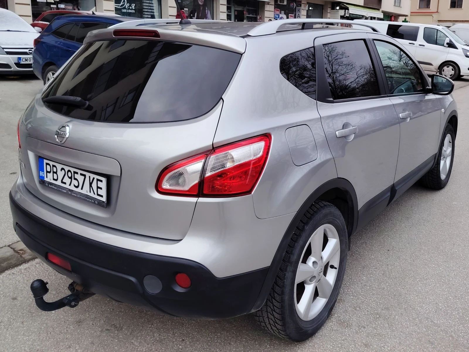 Nissan Qashqai 2.0i Facelift Navi Kamera Panorama - изображение 4