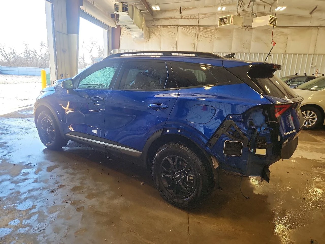 Kia Sportage X-Pro Prestige* HARMAN KARDON* PANORAMA* ОБДУХВАНЕ, снимка 2 - Автомобили и джипове - 53783961