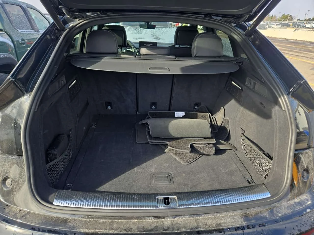 Audi Q5 TECHNIK| PANORAMA| ПАМЕТ| ПОДГРЕВИ| 2 КЛЮЧА| , снимка 13 - Автомобили и джипове - 54367437