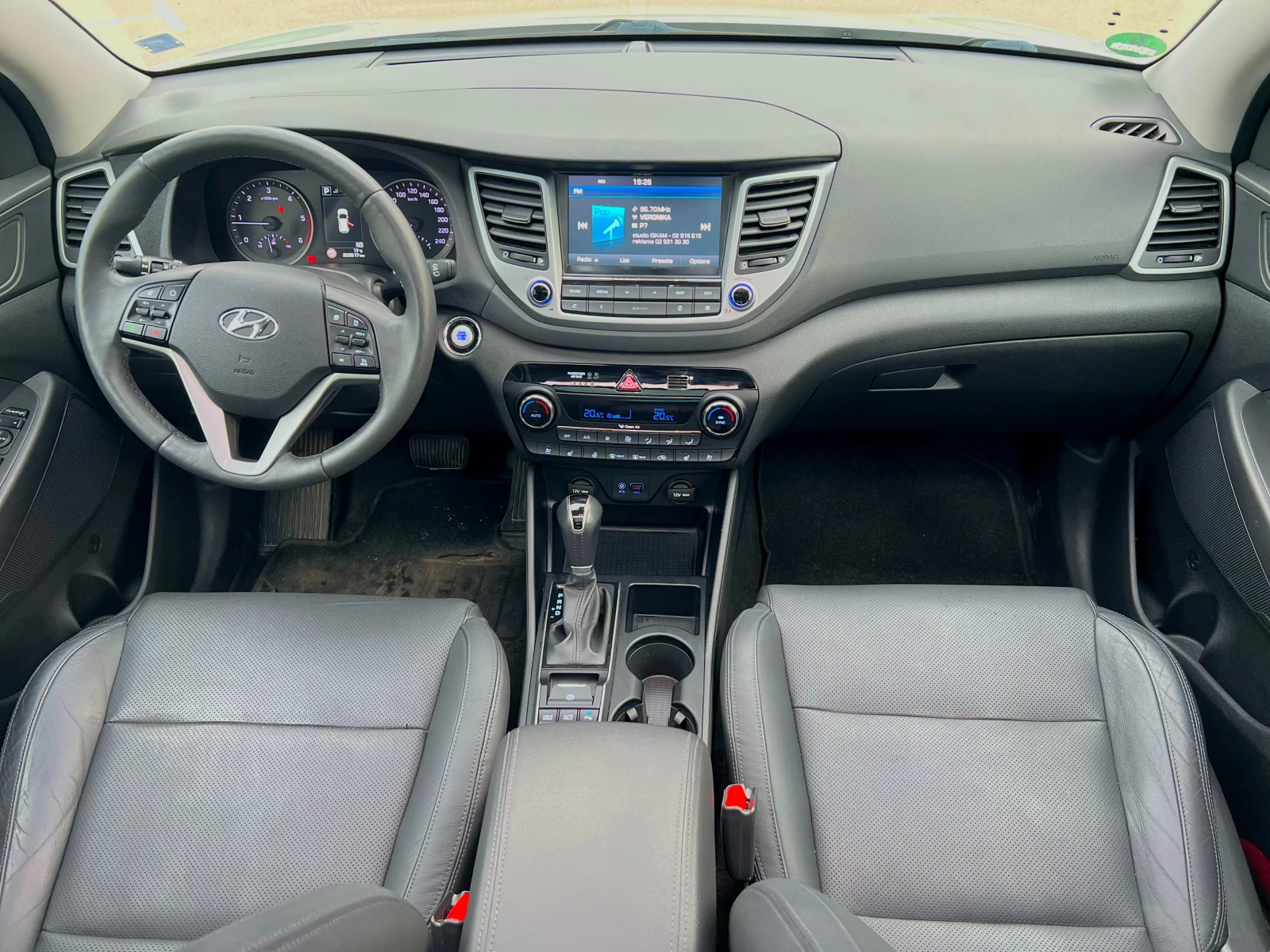 Hyundai Tucson 2.0-185hp Premium 4x4/�������/��������� | Mobile.bg � ����������� 10