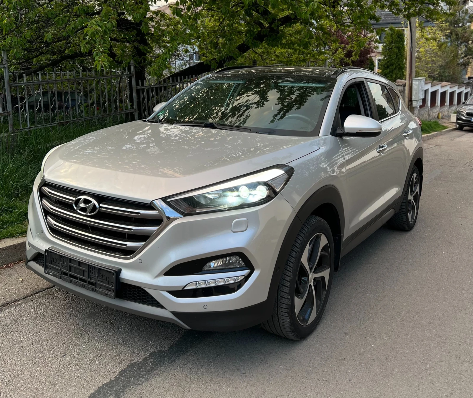Hyundai Tucson 2.0-185hp Premium 4x4/История/Обдухване