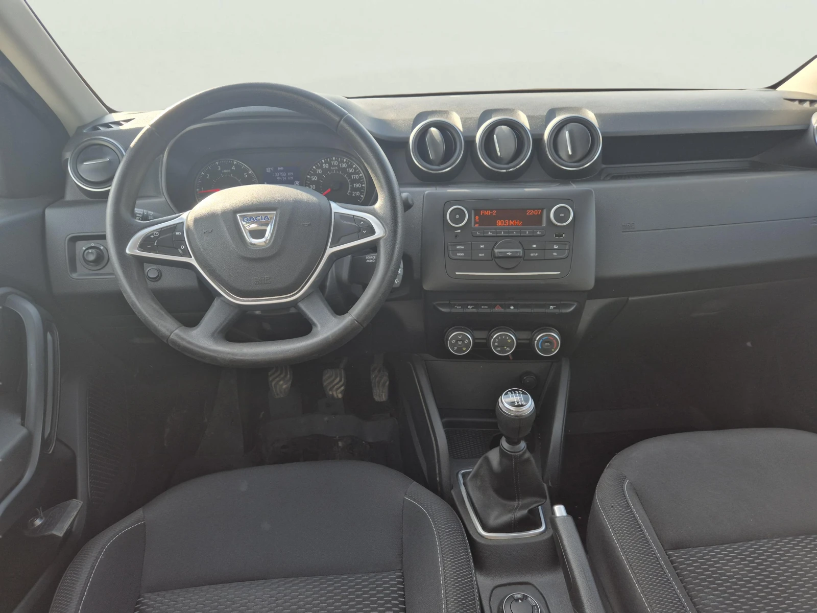 Dacia Duster 1.5 Diesel, снимка 7 - Автомобили и джипове - 54930024