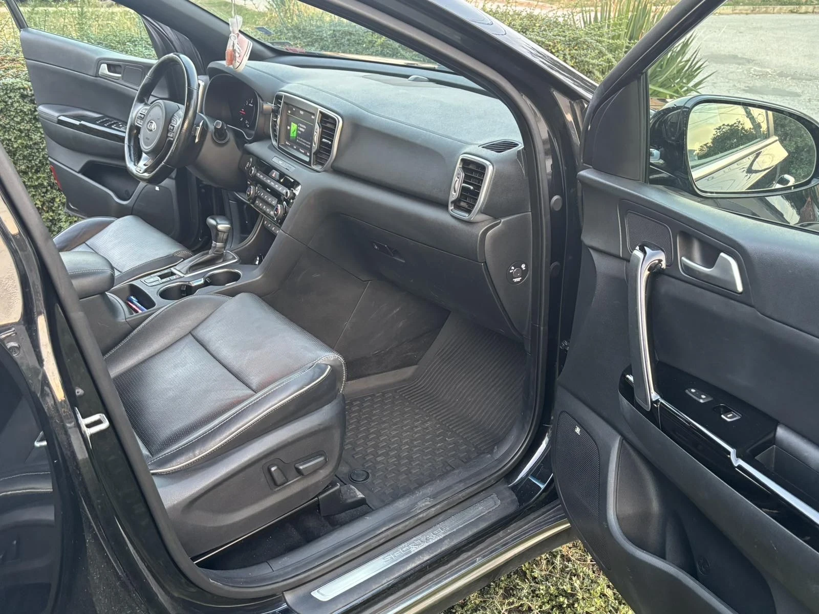 Kia Sportage, снимка 7 - Автомобили и джипове - 55848766