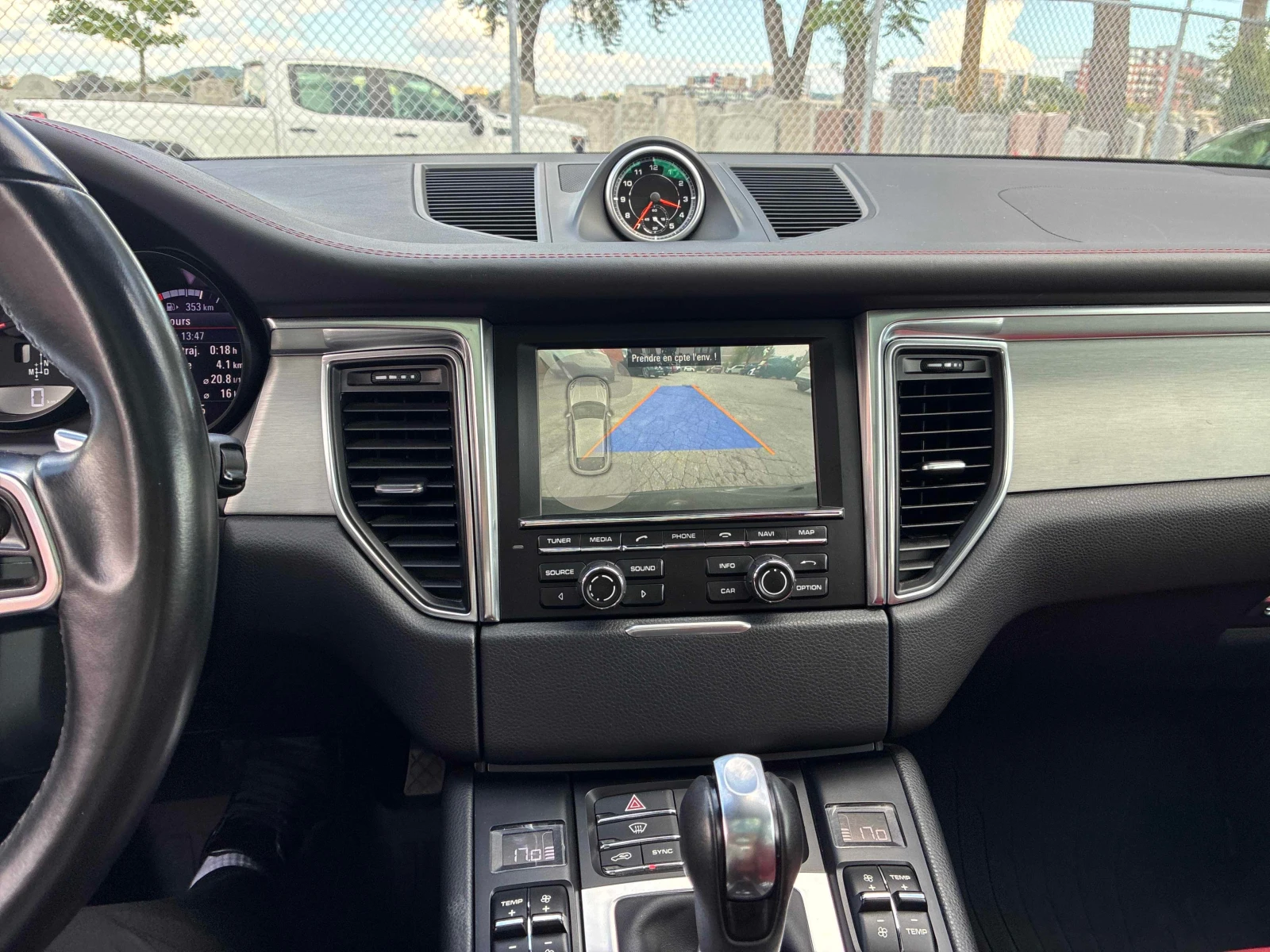 Porsche Macan * Turbo * CARFAX * , снимка 9 - Автомобили и джипове - 55995108
