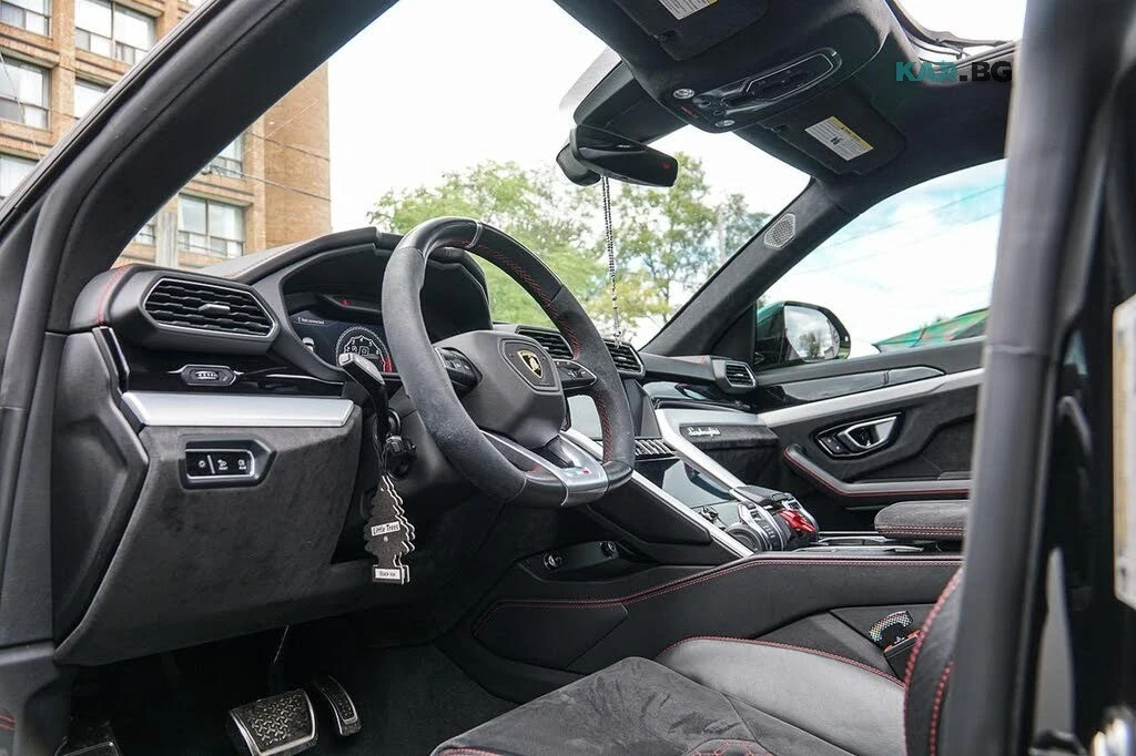 Lamborghini Urus DIS* HUD* ALCANTARA* PANO* B&O* PERFORMANCE* КРАЙН, снимка 9 - Автомобили и джипове - 56138398