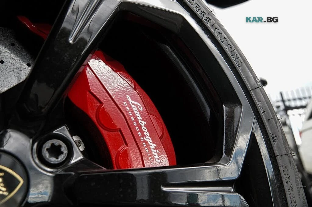 Lamborghini Urus DIS* HUD* ALCANTARA* PANO* B&O* PERFORMANCE* КРАЙН, снимка 5 - Автомобили и джипове - 56138398