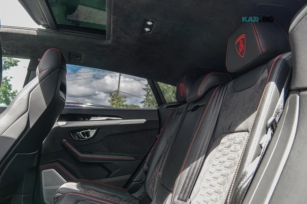 Lamborghini Urus DIS* HUD* ALCANTARA* PANO* B&O* PERFORMANCE* КРАЙН, снимка 16 - Автомобили и джипове - 56138398