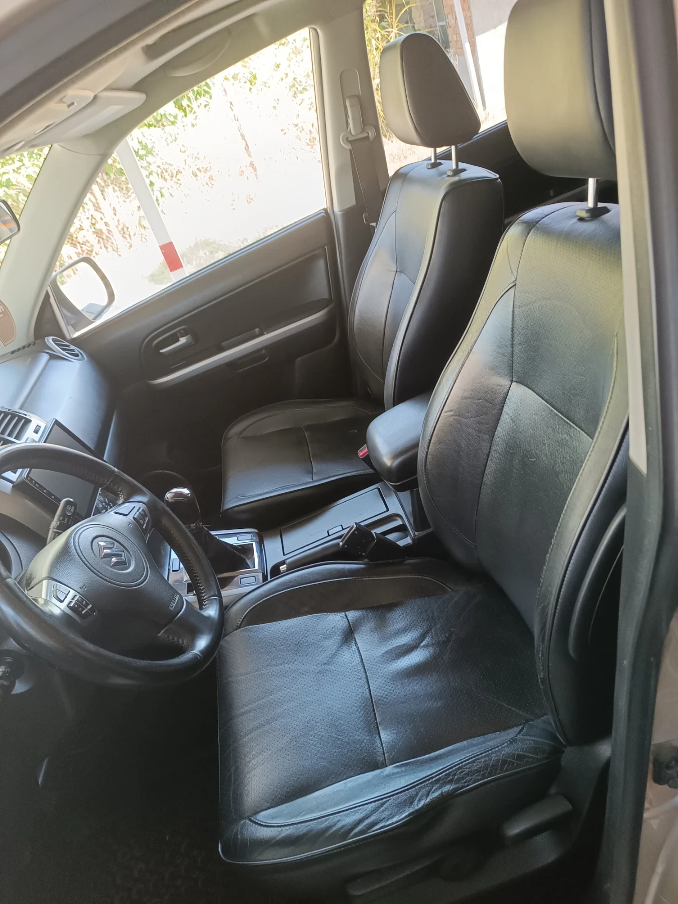 Suzuki Grand vitara, снимка 6 - Автомобили и джипове - 56211661