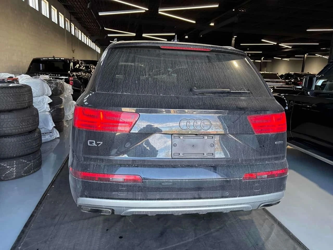 Audi Q7, снимка 4 - Автомобили и джипове - 56723876