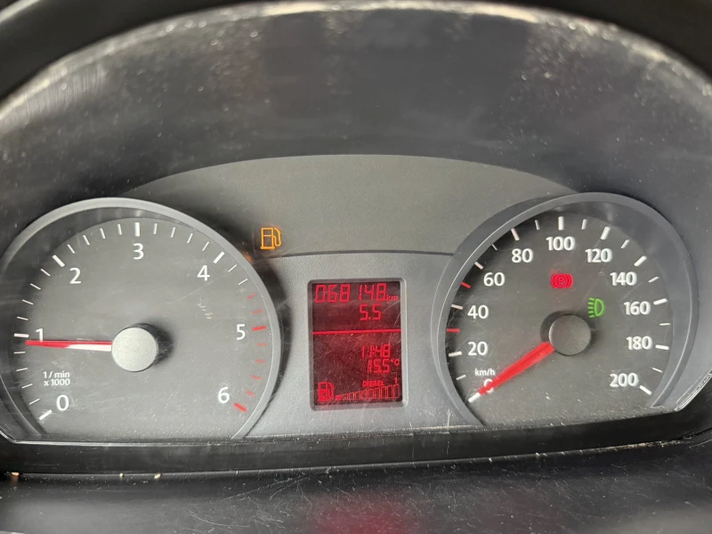 VW Crafter 68000 км!!! Перфектен 2.0 Tdi - 140 к.с!!!, снимка 14 - Бусове и автобуси - 51874532