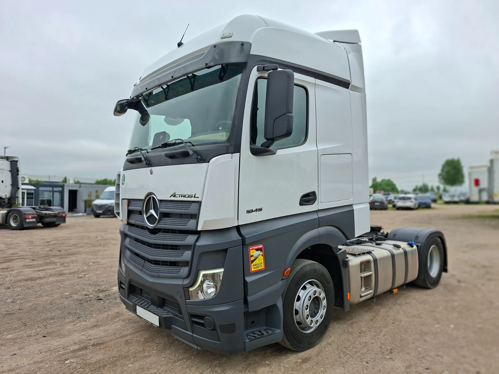 Mercedes-Benz Actros 1845 Big Space