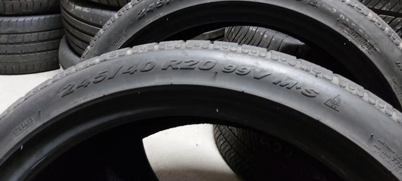 Гуми Зимни 245/40R20, снимка 5 - Гуми и джанти - 30924935