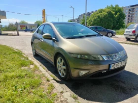 Honda Civic 1.8 бензин автоматик, снимка 2