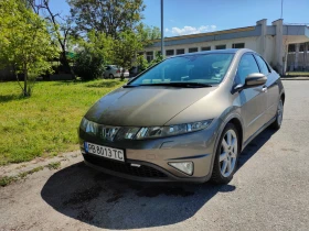 Honda Civic 1.8 бензин автоматик, снимка 1