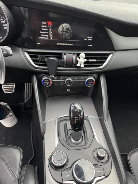 Alfa Romeo Giulia VELOCE Q4 Внос Швейцария - 41818 лв. - 27216601 | Car24.bg