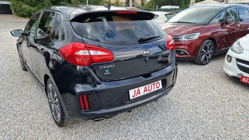 Kia Ceed 1.6-136кс.GT line, снимка 8 - Автомобили и джипове - 42357233