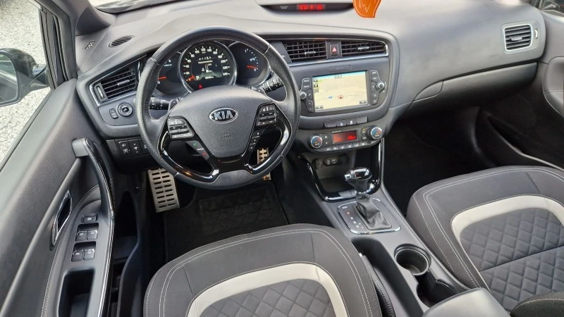 Kia Ceed 1.6-136кс.GT line, снимка 11 - Автомобили и джипове - 42357233