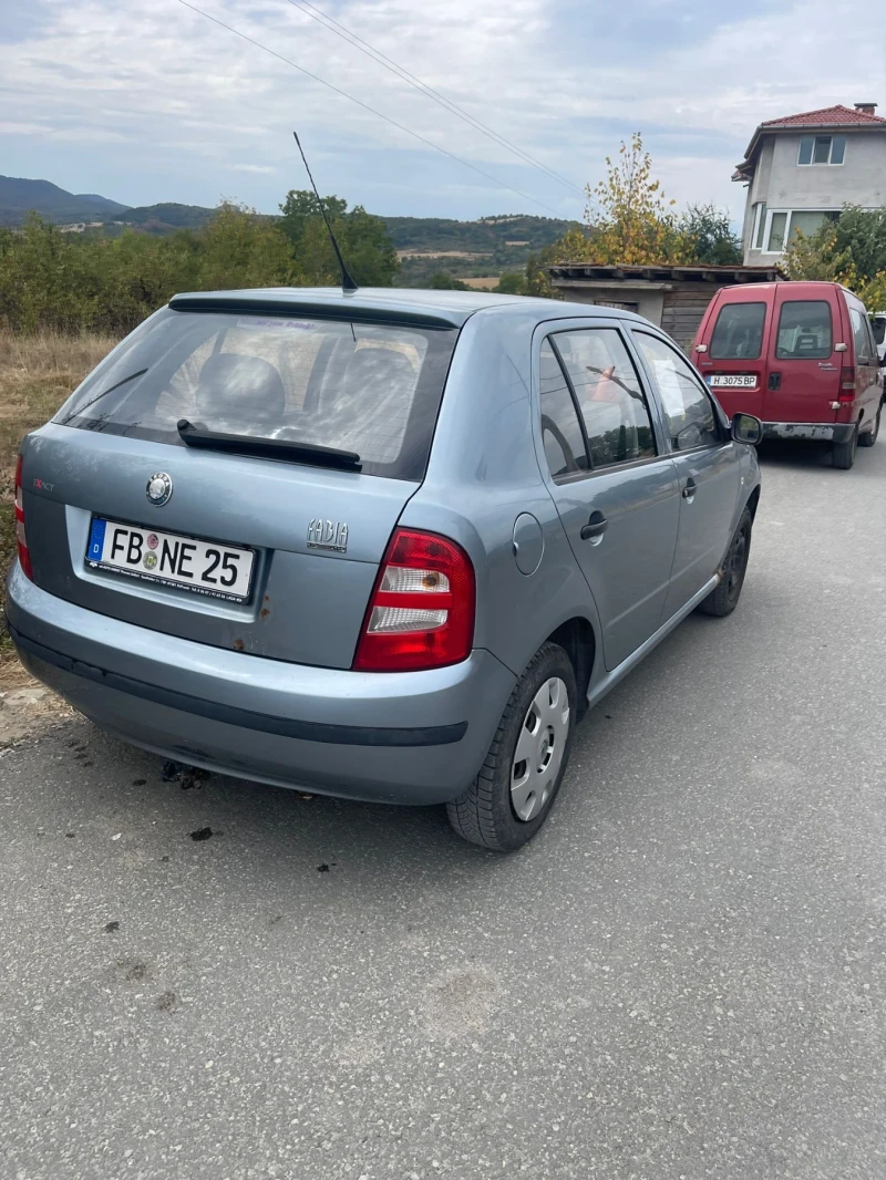 Skoda Fabia, снимка 5 - Автомобили и джипове - 47034484