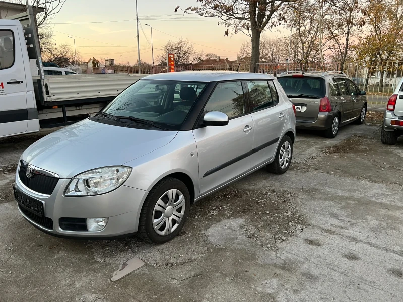 Skoda Fabia Дизел , снимка 13 - Автомобили и джипове - 48117418