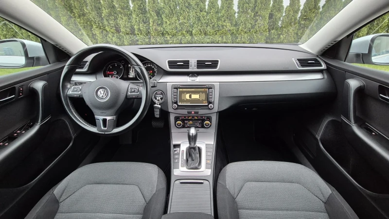 VW Passat 2.0 TDI SWISS, снимка 13 - Автомобили и джипове - 52878900