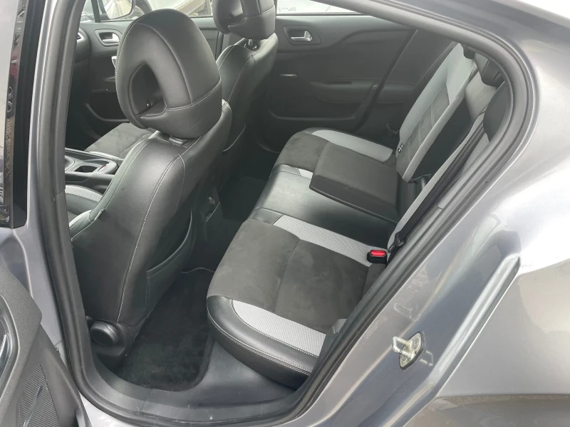 DS DS 4 1.2i Top condition , снимка 11 - Автомобили и джипове - 53154791