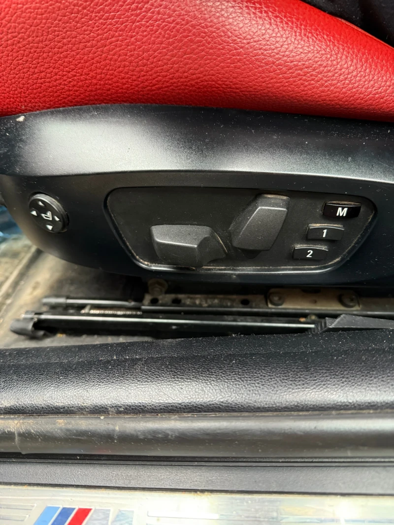 BMW 330, снимка 12 - Автомобили и джипове - 53176105