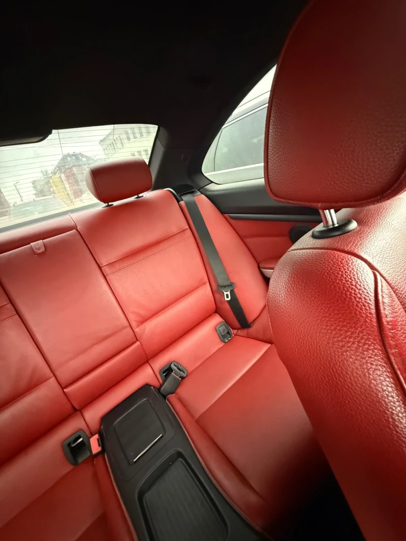 BMW 330, снимка 9 - Автомобили и джипове - 53176105