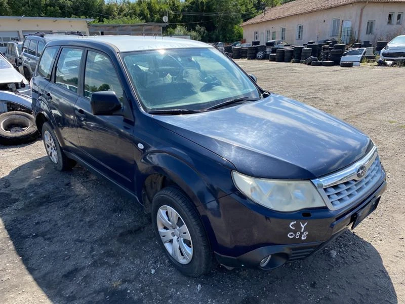 Subaru Forester 2.0 НА ЧАСТИ, снимка 3 - Автомобили и джипове - 34572144