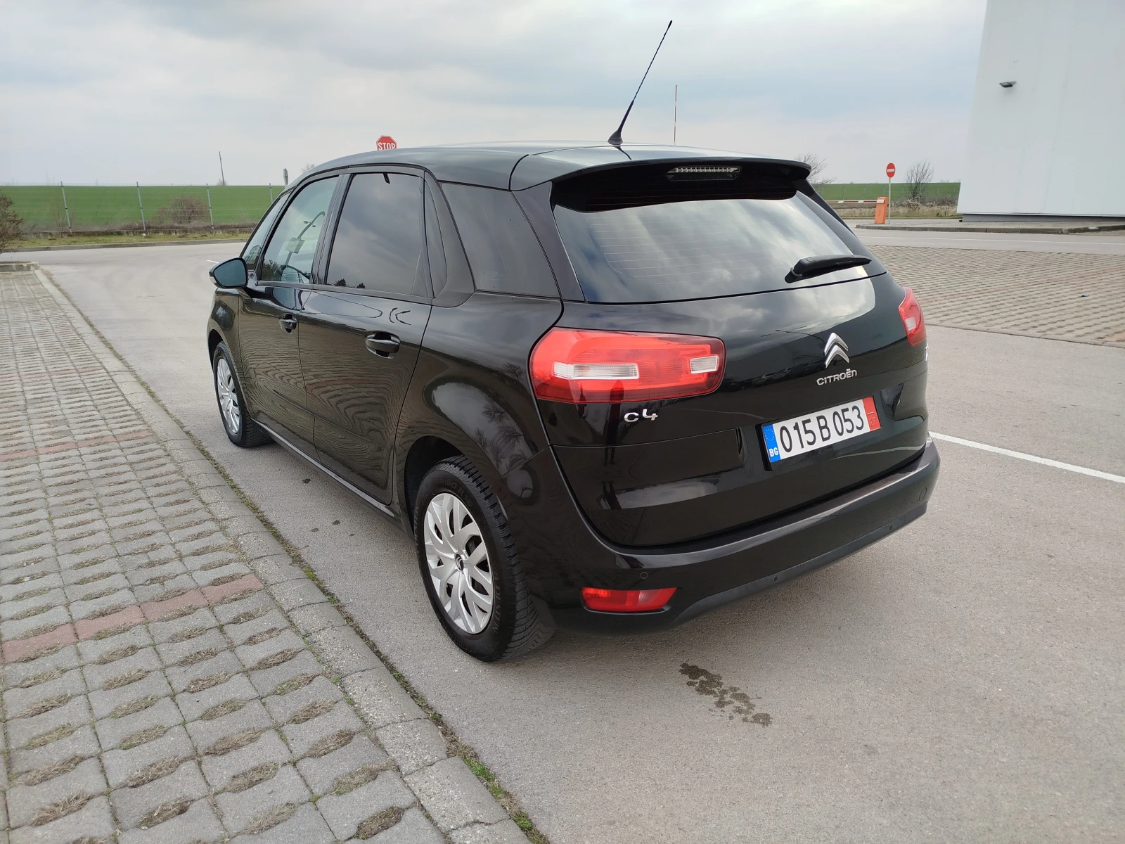 Citroen C4 Picasso 1.6-120кс Евро-5 - изображение 4