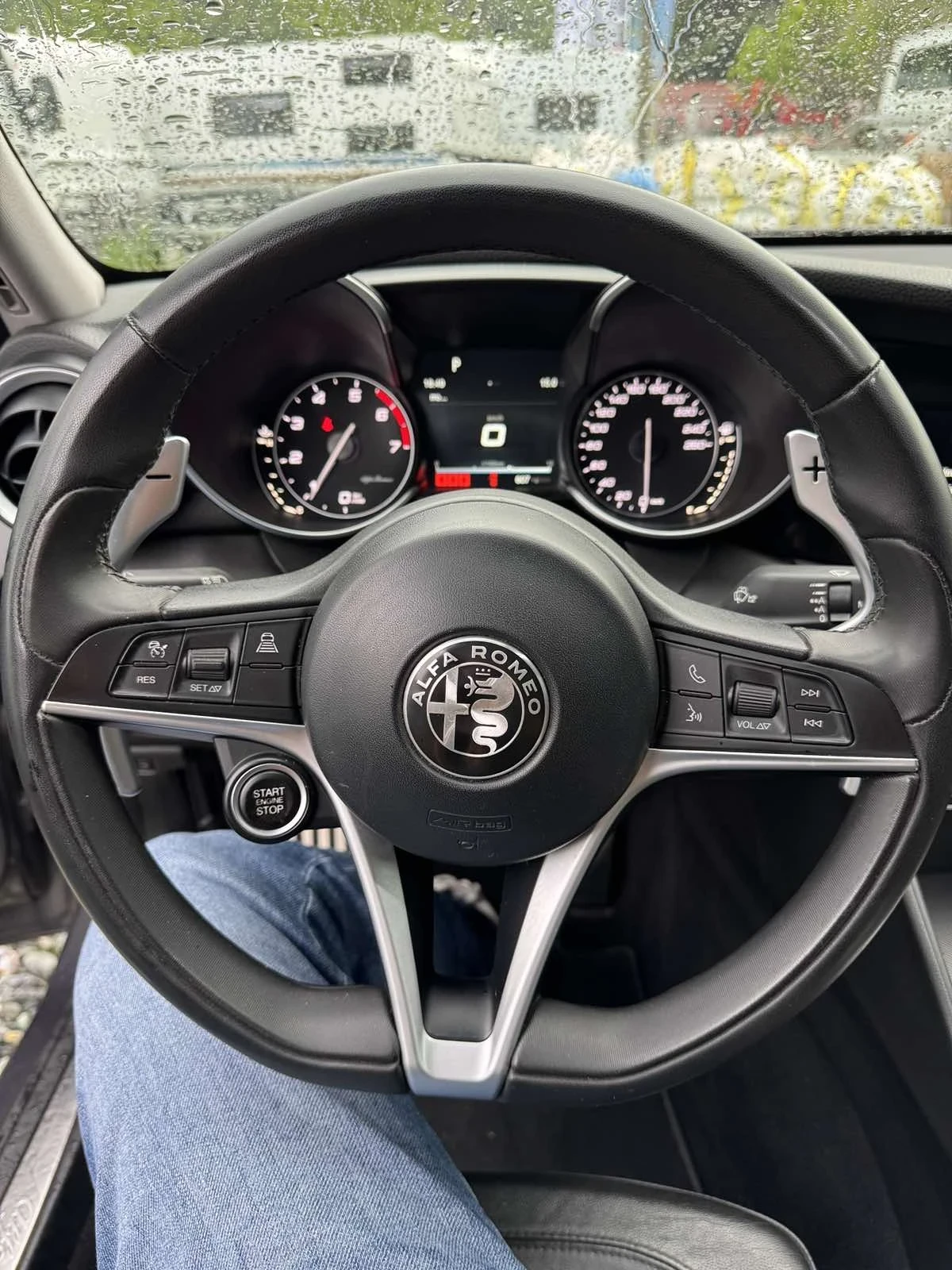 Alfa Romeo Giulia VELOCE Q4 Внос Швейцария - изображение 5
