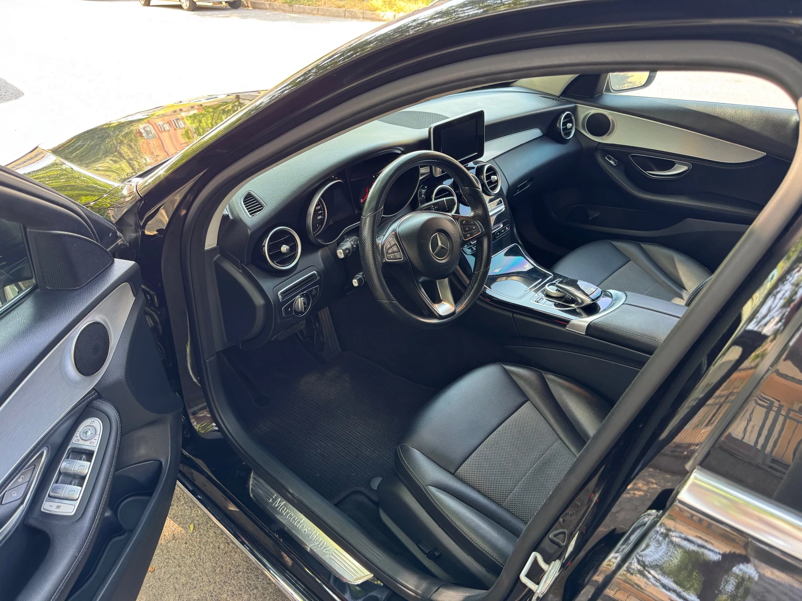 Mercedes-Benz C 220  - изображение 5